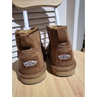 ราคา รองเท้าบูทVansบุขนกันหนาว ของเด็กsz.19cm (14793707589)