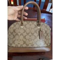 ราคา used coach โค้ชมือ2ทรงโดมขนาด10นิ้วสภาพสวยกริบ (7369229509)