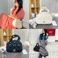 ราคา ♞,♘,♙พร้อมส่ง ของแท้ กระเป๋า Carlyn รุ่น Glam สีดำ/สีครีม XDY (26137784659)