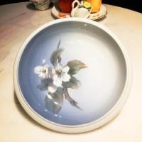 ราคา Royal Copenhagen ชามเคลือบเขียนลายดอกไม้ (7903957636)