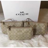 ราคา New Coach Messico Top Handel Pouch Signature F58321 กระเป๋า cross body แท้จากอเมริกา (1567640207)