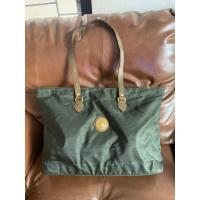 ราคา Renoma Paris nylon bag สีเขียวขี้ม้า (27161772820)