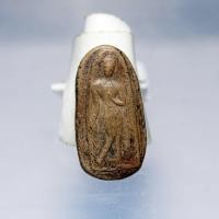 ราคา P1043พระลีลา กรุลานดอกไม้ เนื้อดินเผา เนื้อจัด สร้างสมัยรัตนโกสินทร์ เก่า สร้างประมาณ 150-200 ปี (43515121824)