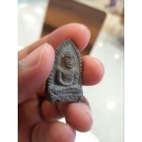 ราคา พระผงวัดประสาท พิมพ์หลวงพ่อพัฒน์ วัดพัฒนาราม เนื้อผงสีเทา จัดสร้างวัดประสาทปี๒๕๐๖ เนื้อเดียวกับมวลสารหลวงปู่ทวด 2497 (22475110747)