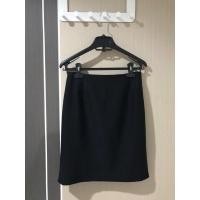 ราคา กระโปรงทรงเอ สีดำ ‍⬛ (มือสอง) (24050199414)