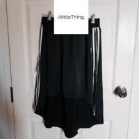 ราคา Adidas Satin skirt Color Black กระโปรงสีดำ เนื้อผ้าซาติน (3444431064)