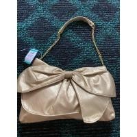 ราคา กระเป๋าหนังสีทอง สินค้ามือสอง งานตู้ญี่ปุ่น (3746935973)