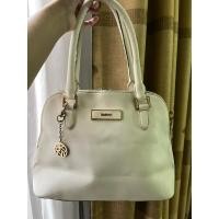 ราคา PRELOVED DKNY HANDLE BAG (51301274763)