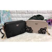 ราคา New in GUESS DEVYN SHOULDER BAG (1671721758)