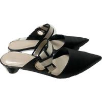 ราคา รองเท้าส้นสูง CHARLES & KEITH มือสอง สีดำ ไซต์ 40 (20224535240)