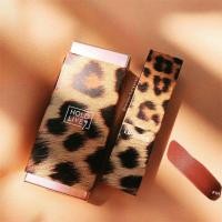 ราคา LEOPARD TEXTURE LIPSTICK แบรนด์แท้ Hold live ใหม่! ลิปสติก นู้ด คอลเลคชั่นใหม่ลายเสือ ลิปแมท เฉดนู้ดหลากสีสันตอบโจทย์ทุ (15495226532)
