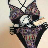 ราคา ชุดว่ายน้ำแบรนด์ดังroxy แท้ 100% ไม่แท้ยินดีคืนเงินคะ (3843497206)