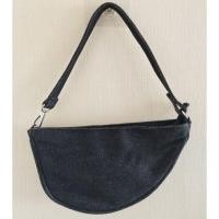 ราคา กระเป๋า Bershka ทรงพอช มือสอง (26370064399)