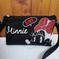 ราคา กระเป๋าสะพายข้างผู้หญิง Disney Minnie สีดํา Preloved มือสอง (42053731796)