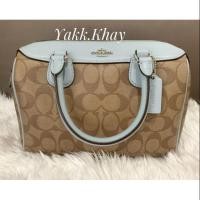 ราคา แท้ ขาย Coach ทรงหมอน ขนาด 9" สี SV/ Khaki PalevBlue (6918025591)