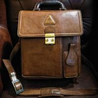 ราคา กระเป๋าหนัง (มือ2) สะพายข้าง, ทรงกล่อง หนังแท้ (25913964646)