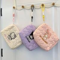 ราคา กระเป๋าใส่เครื่องสำอางค์ Sanrio Character งานลิขสิทธิ์แท้ ลายปักทั้งใบ มีสายคล้องมือ ใบใหญ่ ใส่ของได้เยอะ (24543348786)
