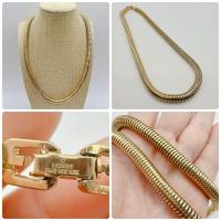 ราคา สร้อยคอวินเทจ แบรนด์ Givenchy (29879656398)