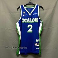ราคา ใหม่ ของแท้ NBA Dallas Mavericks ปี 2022-23 สําหรับผู้ชาย #2 เสื้อกีฬาแขนสั้น ลายทีม Kyrie Irving City Edition Royal Jersey Swingman (24726107753)
