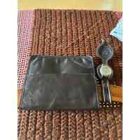 ราคา (พระสงฆ์)กระเป๋าจิงโจ้หนังวัวแท้ พระสงฆ์ สามเณร แม่ชี นักบวช (18604603933)