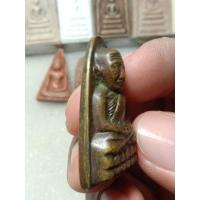 ราคา หลวงปู่ทวด พิมพ์ใหญ่หลังหนังสือ (28025154330)