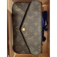 ราคา Louis vuitton pochette felicie ปี22 (23447450760)