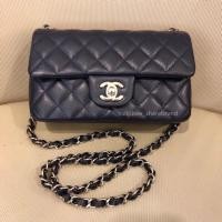 ราคา แท้ Used like new Chanel mini 8 สี Navy Blue carviar shw Holo18 (1750434236)