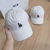 ราคา พร้อมส่ง ‼️หมวกNY สีขาวรุ่นที่คิมเบอรี่ใส่สวยมาก ของแท้ (18566169069)