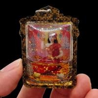 ราคา นางสุภาวดีกวักทรัพย์ (นางกวักสายอินเดีย) แช่น้ำมันว่านดอกรัญจวน ฝังตะกรุดจตุรทิศ พุทธคุณแรงๆรวมไว้ในองค์เดียว คนค้าขายต้ (17481909017)