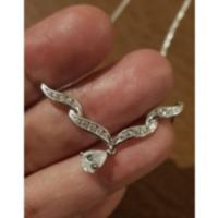 ราคา สร้อยคอทองคำขาวแท้ 9k ตอก 375 ของมือสอง สภาพ สวย ฝั่งเพชรCZ เพชรสังเคราะห์ เครื่องประดับมือสอง ราคา (24140248137)