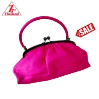 ราคา ส่งฟรีกระเป๋านำเข้าสวยสวย กดสั่งซื้อได้เลยคะ (16819721360)