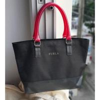 ราคา Furla ของแท้ รุ่นนี้ผลิตเฉพาะที่ญี่ปุ่น เหลือสีดำ (2838571854)
