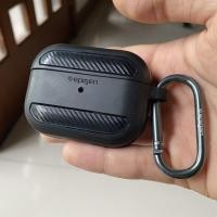 ราคา Spigen Airpods Pro เกราะที่ทนทาน Carbon Fiber Softcase Case Casing (6486362400)