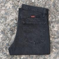 ราคา 29/31 กางเกงยีนส์มือสอง Rustler เอววัดจริง 31.5" ยาวทั้งตัว 40.5" ปลายขา 8" เนื้อผ้า 100%Cotton (24096731647)