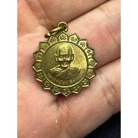 ราคา เหรียญจักร หลวงพ่อไสว วัดปรีดาราม (26657394908)