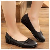 ราคา Korean รองเท้าคัชชูสีดำ พื้นยางนิ่มลายดอกไม้ (14256646864)