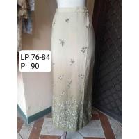 ราคา Long Maxi Skirt กระโปรงยาวผู้หญิง - preloved (42903771699)