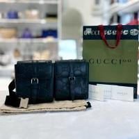 ราคา Gucci GG logo embessed belt bag (42073971334)