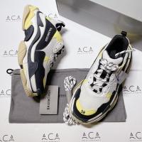 ราคา Balenciaga triple S yellow (14540418779)