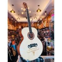 ราคา กีต้าร์โปร่ง คาราบาว ฉลองครบรอบ 40 ปี ทรงJumbo 42 นิ้วสีไม้เงา Carabao Anniversary 40 Years Acoustic Guitarสวยตรงบริ้ด (42515328399)