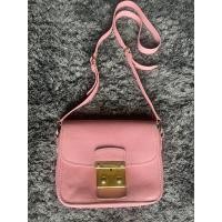 ราคา miu miu สีชมพู น่ารักมากเว่อ สภาพดี (21180848059)