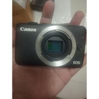ราคา อ่านตำหนิก่อนนะครับ กล้องดิจิตอล Canon Eos M10 เฉพาะตัว Body นะครับ เปิดติด ทัชสกรีนได้ปกติครับ (45702667944)