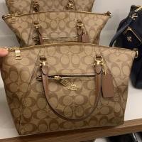 ราคา (ผ่อน 0%) ❤️ ของแท้!! พร้อมส่ง!! Coach พัดหนัง 13" มีสายสะพายยาวมาด้วยค่ะ ❤️❤️ (2255790724)