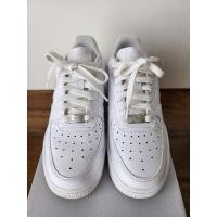 ราคา Nike Air Force 1 '07 สีขาวSize 7.5 EUR 38.5 24.5 CM. ของแท้ 100% (22150478162)