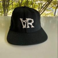 ราคา หมวก newEraมือสองสภาพ85% สีดำสภาพดีของแท้นะคะ (7919288813)