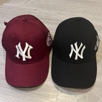 ราคา หมวก MLB สีแดง สีดำ . (25192943546)