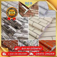 ราคา MERAH HIJAU สีแดงสีน้ําตาลสีเทาสีส้มสีฟ้าสีเขียวกระดาษติดผนังอิฐลายและตัวอักษรขนาด 45CM x 1m (49402194718)