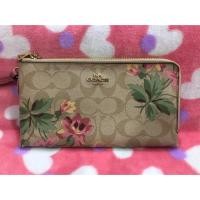 ราคา Coach คล้องแขน size L/2 ซิป (แท้) (4901617902)