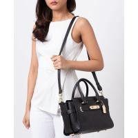 ราคา coach กระเป๋าสะพายข้าง มือ2 สภาพ 90% สินค้าเป็นของแท้100% (19185551063)