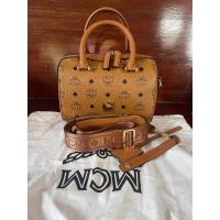 ราคา MCM Boston หนังแท้มือ 1 ส่งฟรี..!! (7083051948)